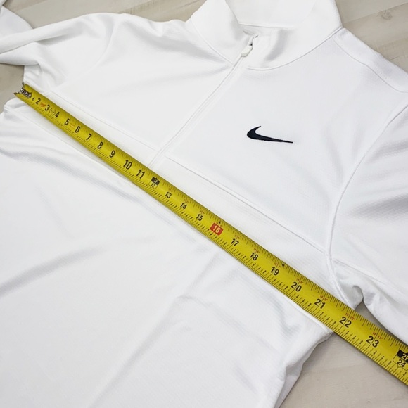NIKE Essential DriFIT Half Zip Golf Pullover AS IS - Picture 11 of 12